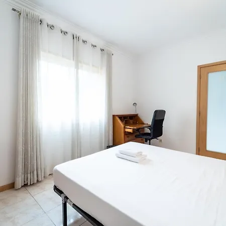Bracara Living By House And People Apartment