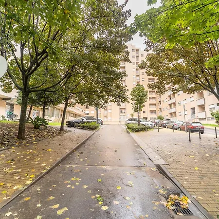 Bracara Living By House And People Apartment *